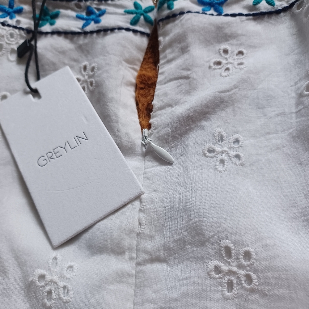 GREYLIN Embroidered Dress - Picture 9 of 11